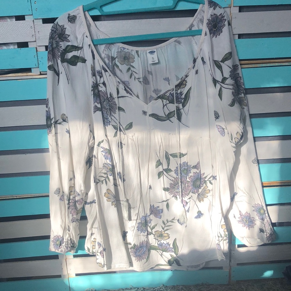 Cute blouse!
